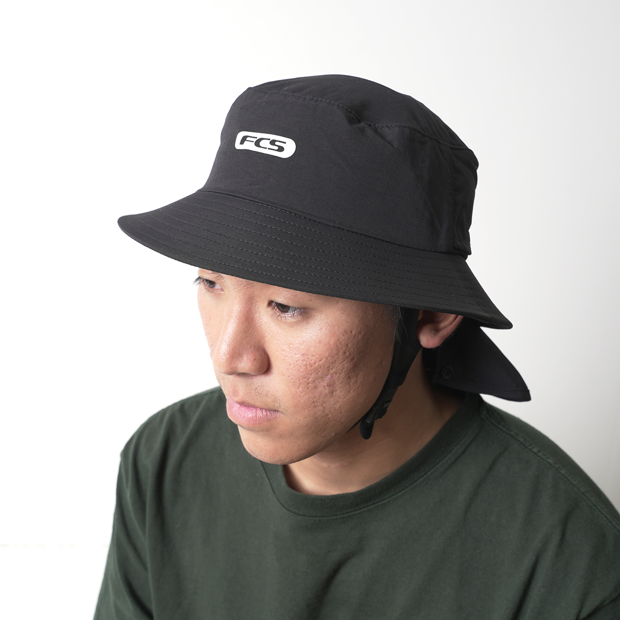 FCS エフシーエス サーフハット バケットハット NEW SEASON DESIGN ESSENTIAL SURF BUCKET HAT アウトドア サーフィン 帽子 ブラック