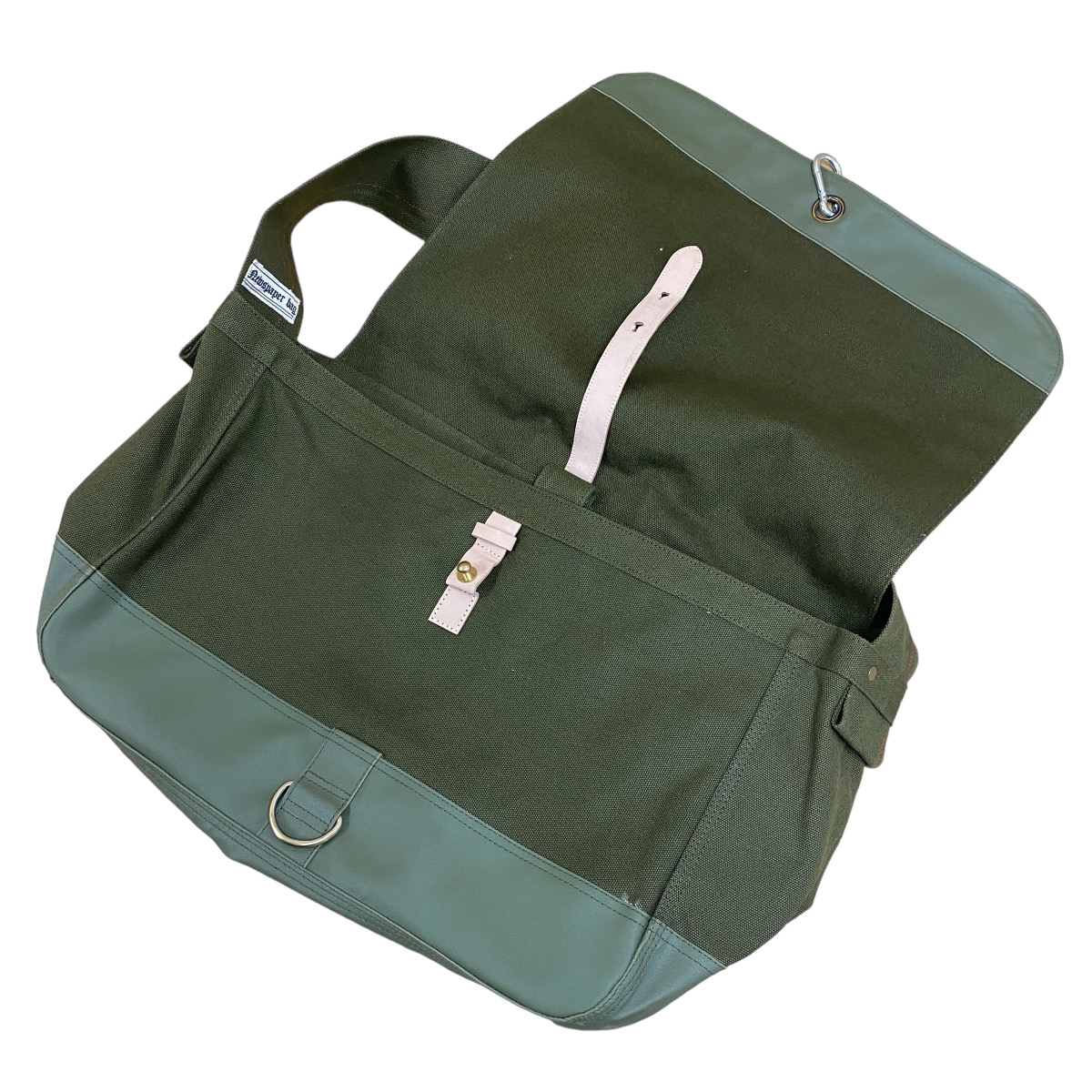 DEFORMASI デフォルマシー × SURF A BILLY WASABI NEWSPAPER BAG 23L GREEN ジャレッドメル ニュースペーパーバッグ カナビラフック アウトドア