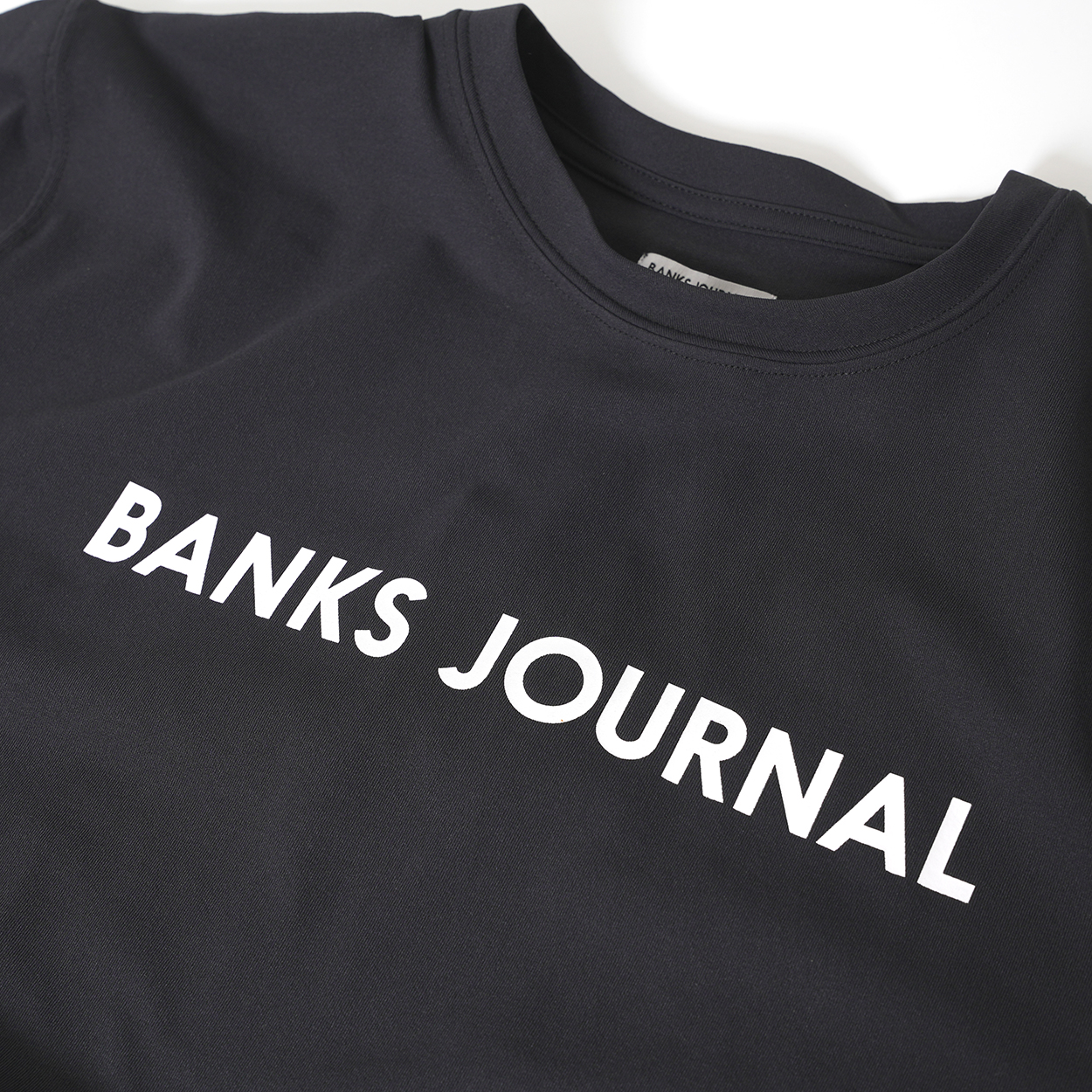 BANKS JOURNAL / LOGO SURF TEE